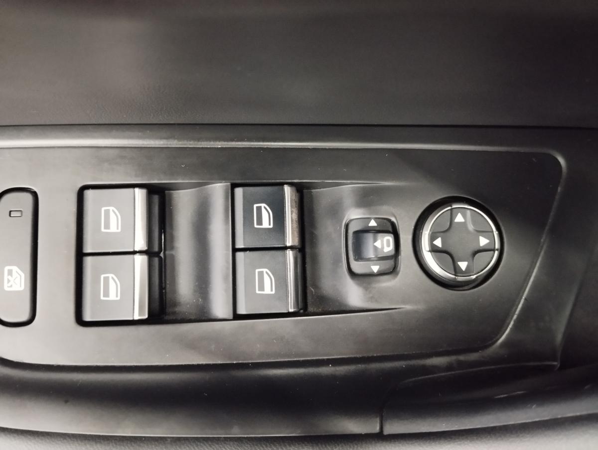 peugeot-508-sw-2019-diesel-1499cc