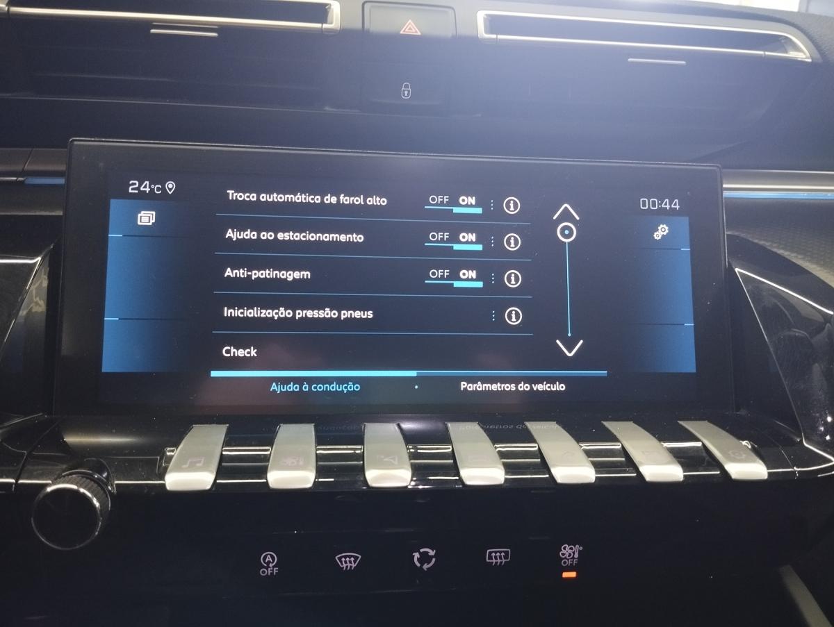 peugeot-508-sw-2019-diesel-1499cc