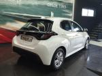 toyota-yaris-2024-hibrido-a-gasolina-1490cc