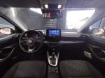 toyota-yaris-2024-hibrido-a-gasolina-1490cc