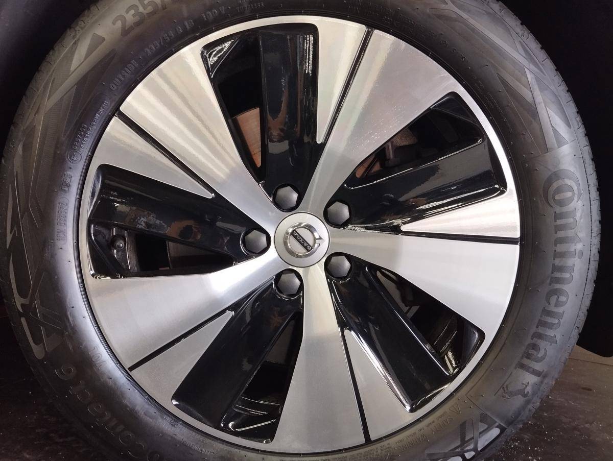 volvo-xc40-2021-hibrido-a-gasolina-1477cc