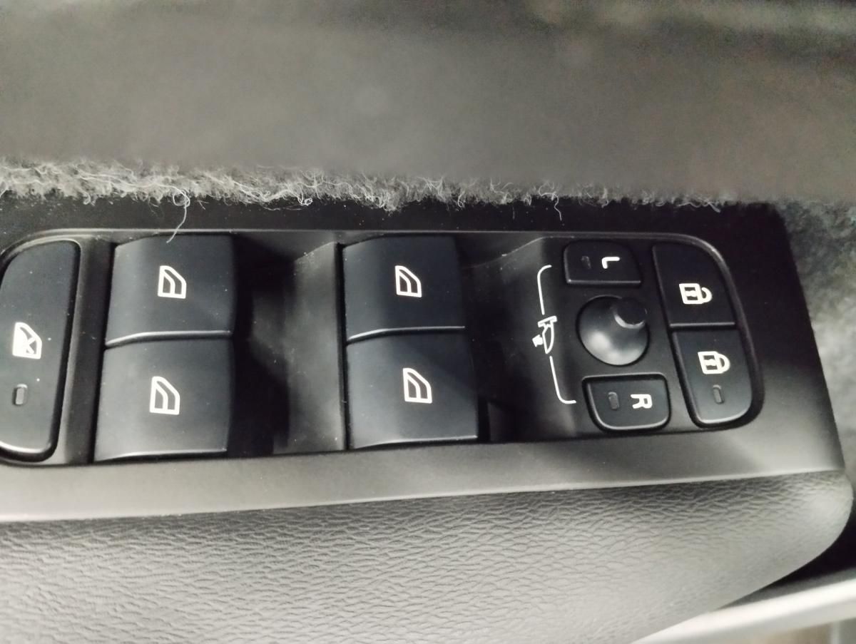 volvo-xc40-2021-hibrido-a-gasolina-1477cc