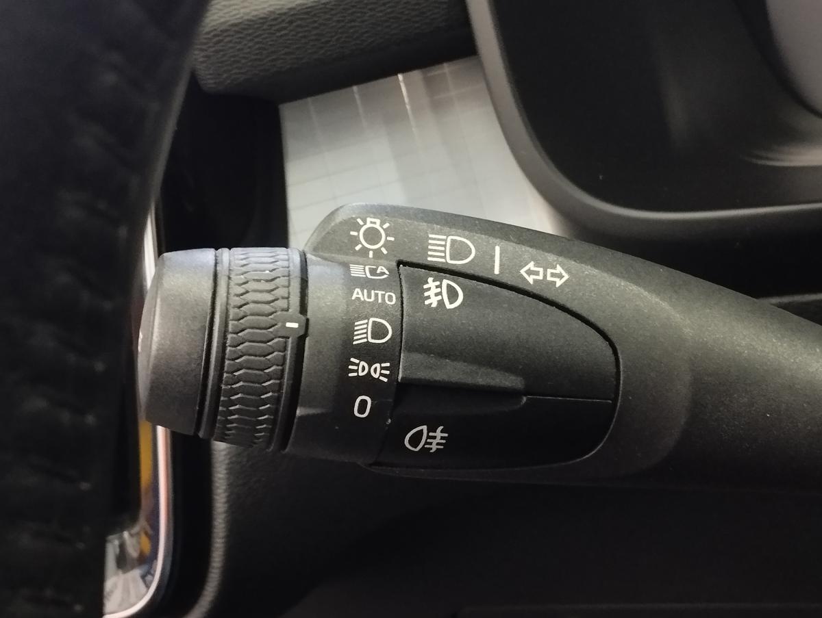 volvo-xc40-2021-hibrido-a-gasolina-1477cc