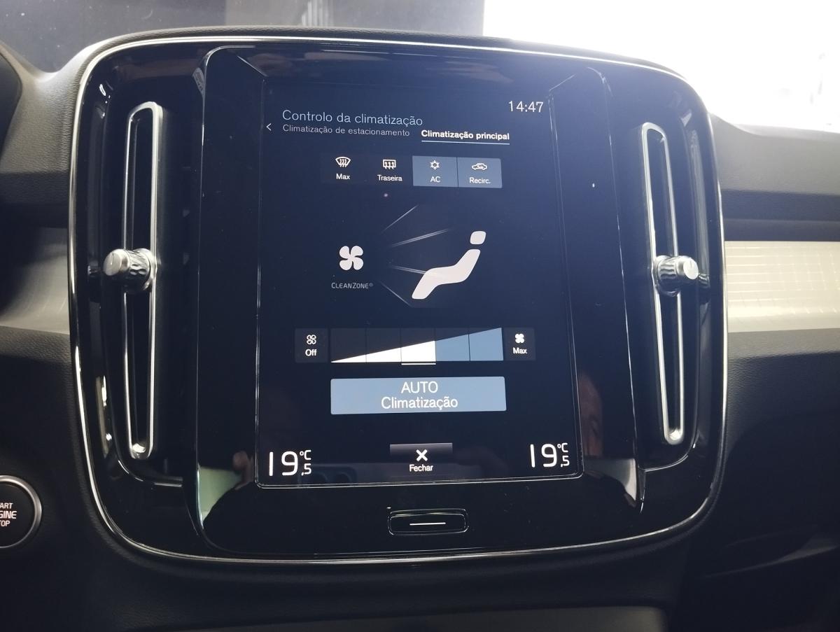 volvo-xc40-2021-hibrido-a-gasolina-1477cc