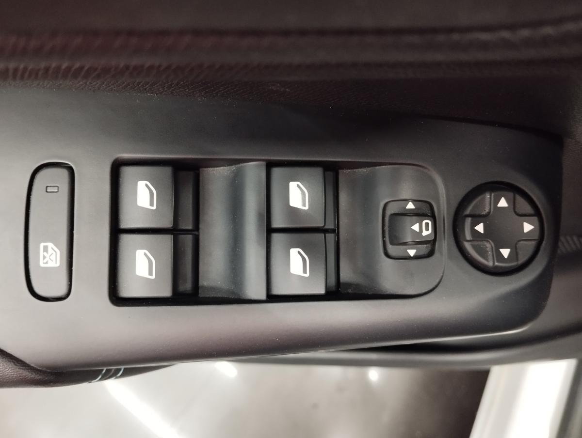 citroen-c5-aircross-2023-hibrido-a-gasolina-1598cc