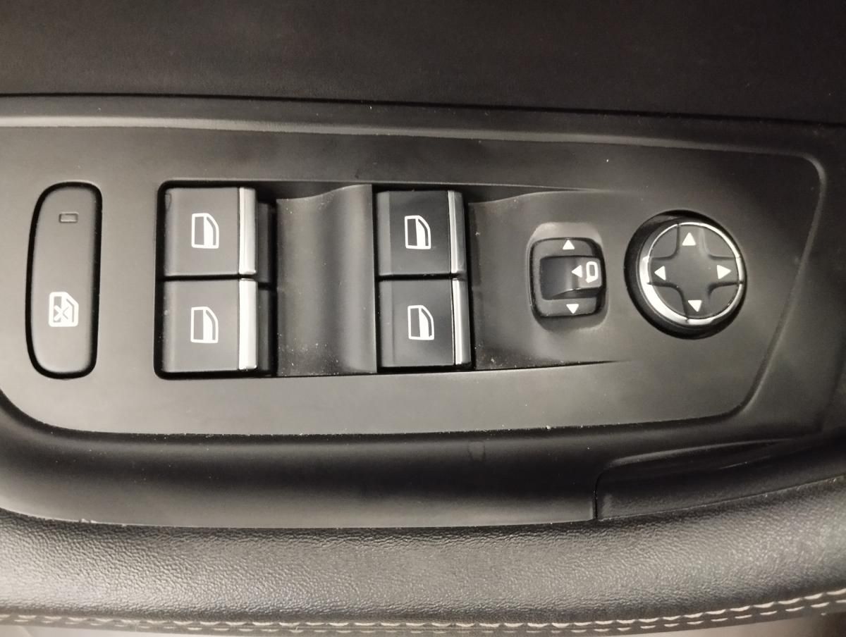 peugeot-508-sw-2021-hibrido-a-gasolina-1598cc