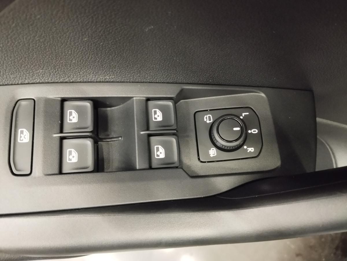 volkswagen-t-cross-2025-gasolina-999cc