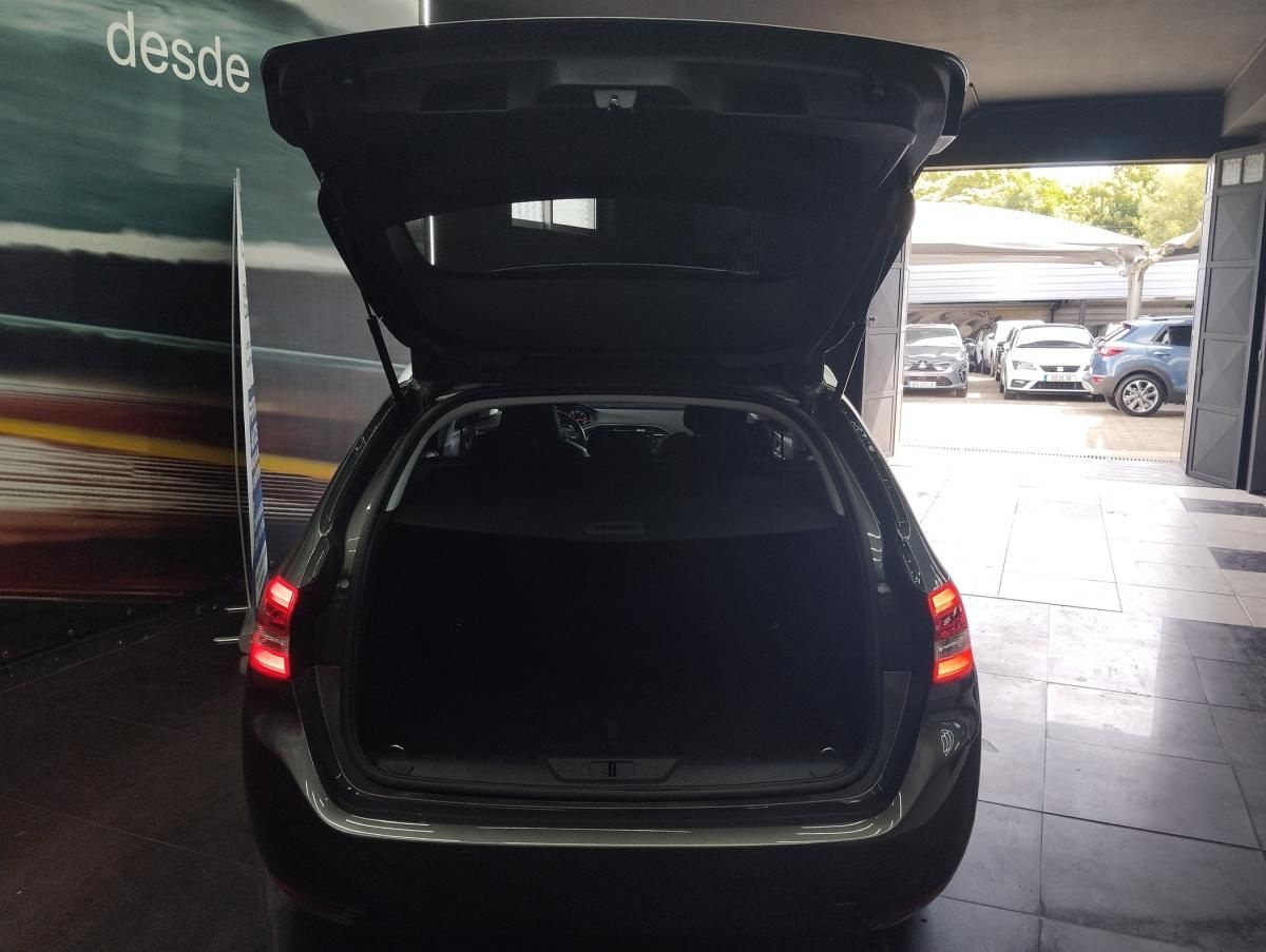 peugeot-308-sw-2021-diesel-1499cc