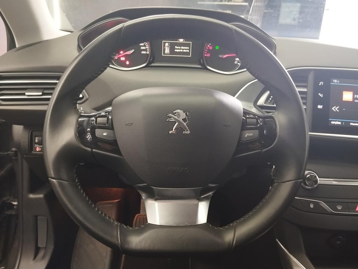 peugeot-308-sw-2021-diesel-1499cc