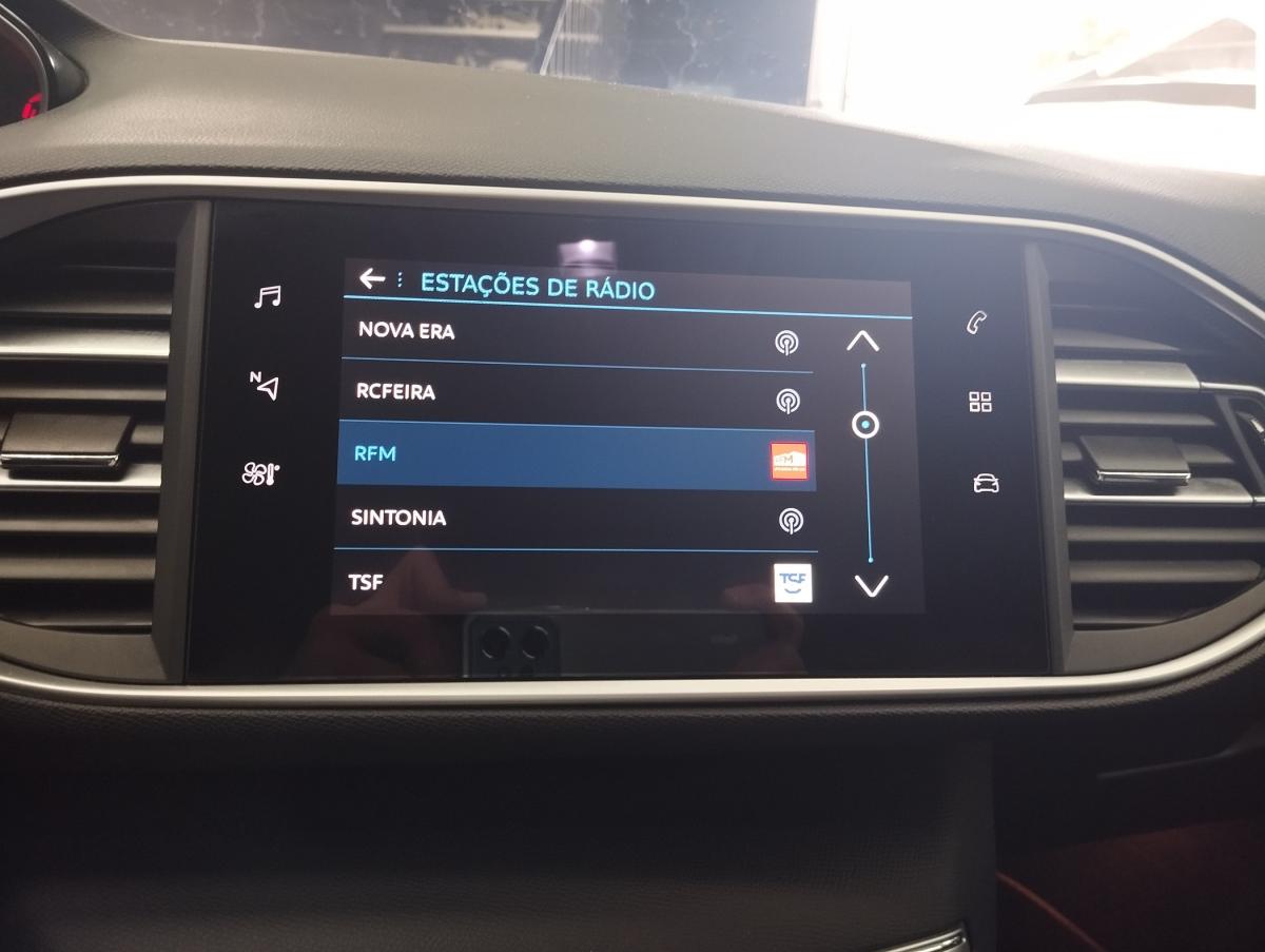 peugeot-308-sw-2021-diesel-1499cc
