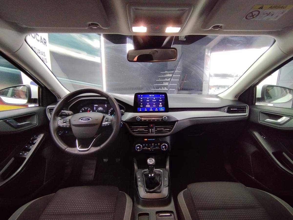 ford-focus-2022-gasolina-998cc