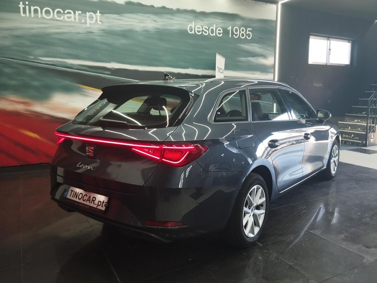 seat-leon-st-2022-gasolina-999cc