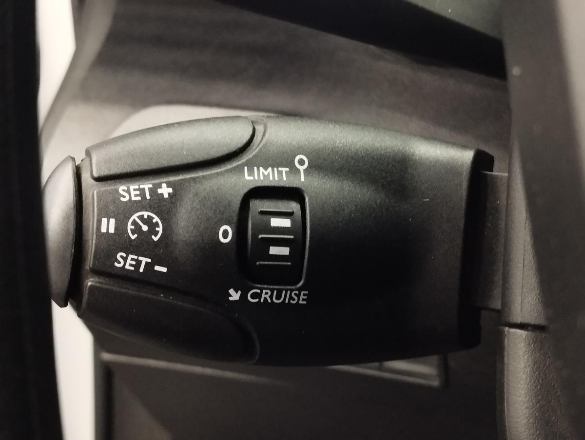 peugeot-partner-2023-diesel-1499cc