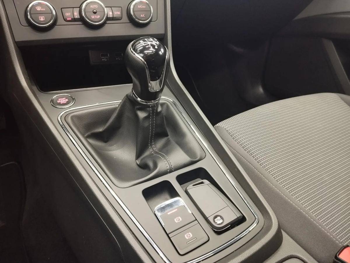 seat-leon-st-2020-diesel-1598cc