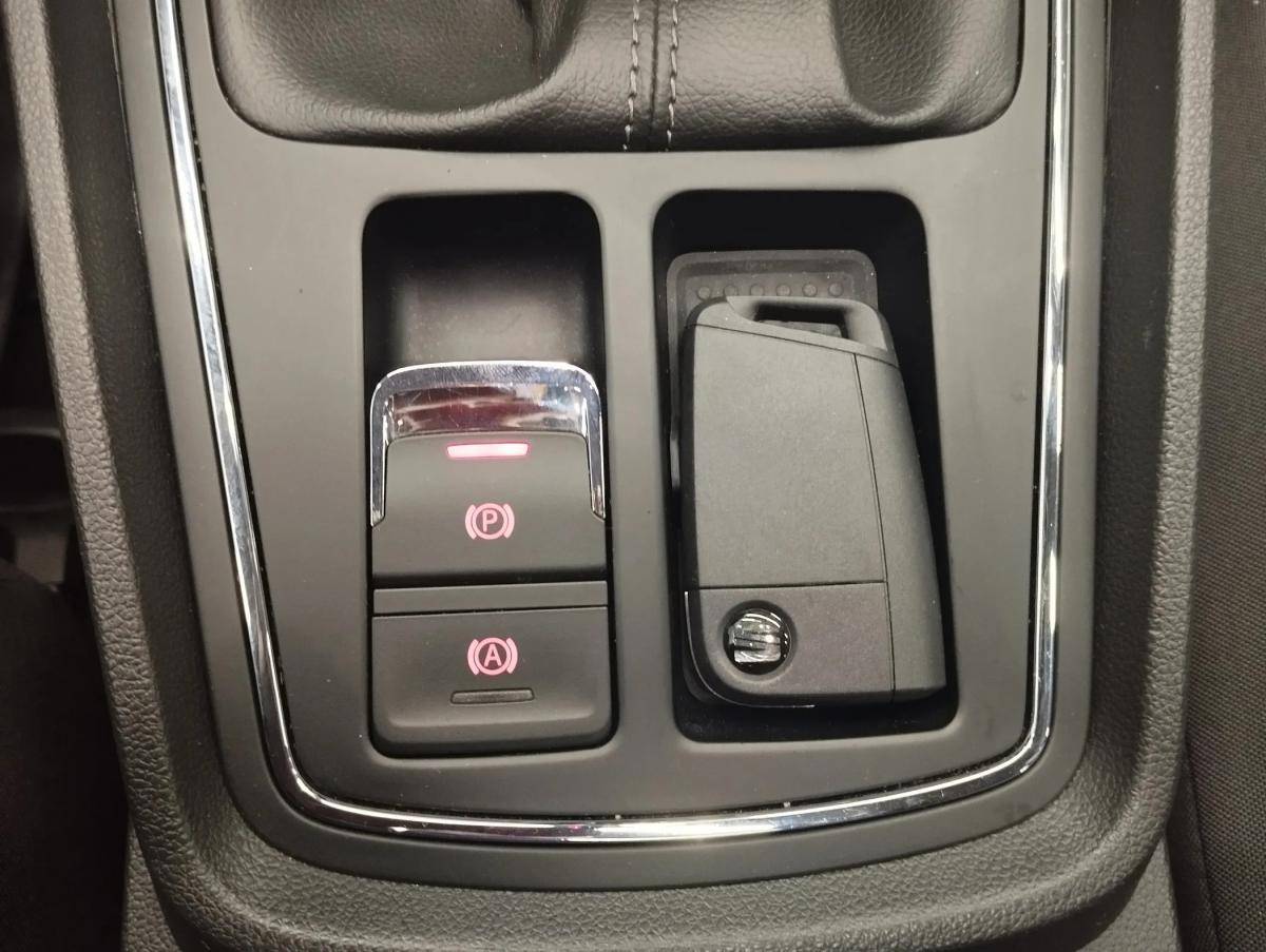 seat-leon-st-2020-diesel-1598cc