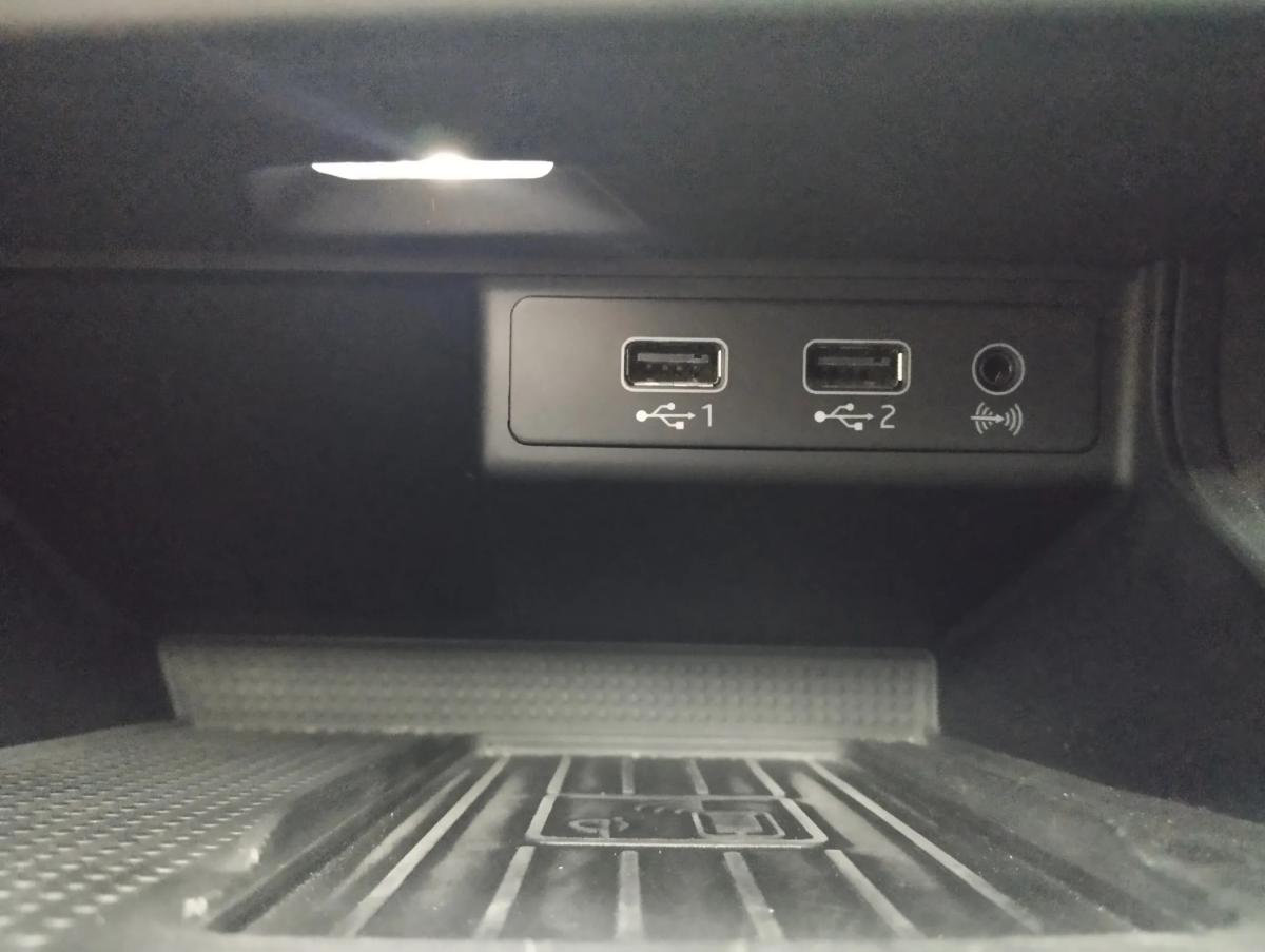 seat-leon-st-2020-diesel-1598cc