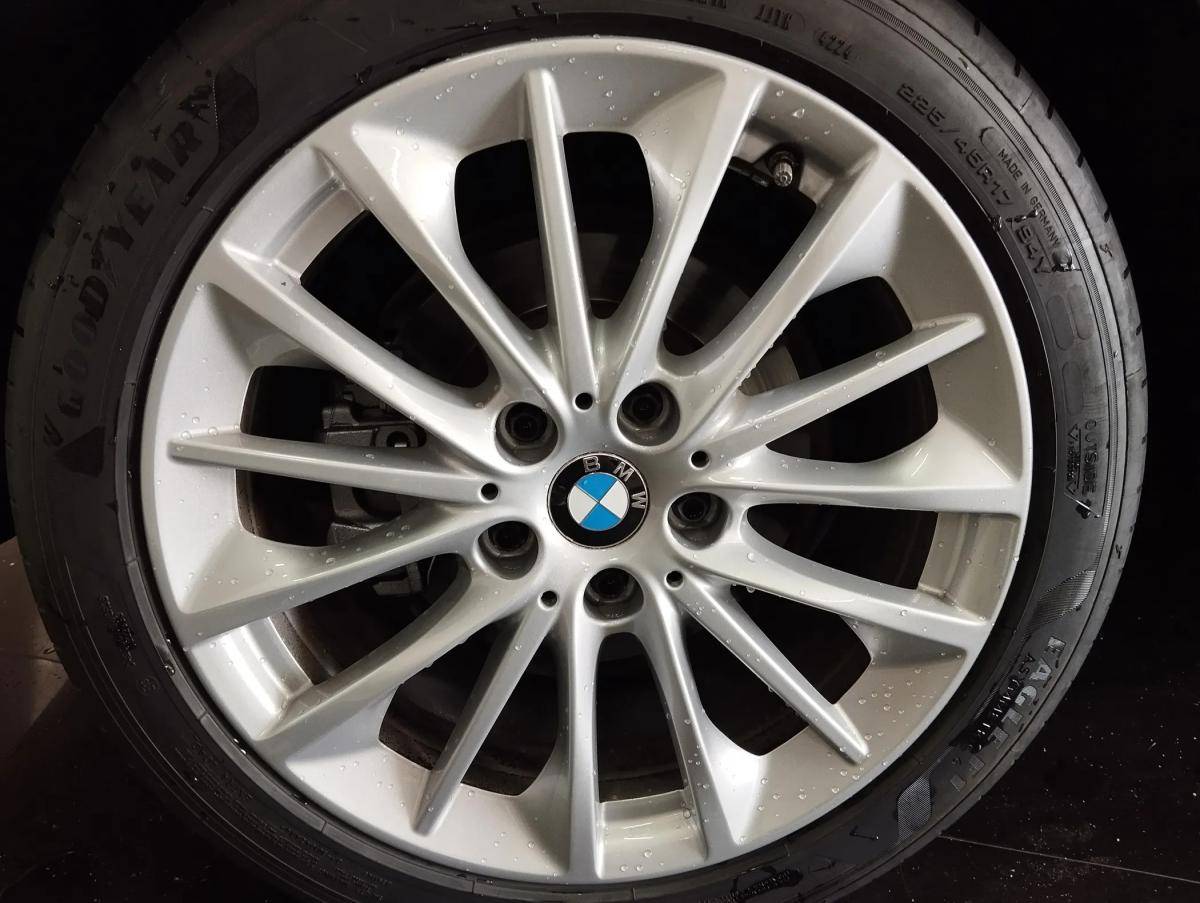 bmw-serie-1-2021-diesel-1496cc