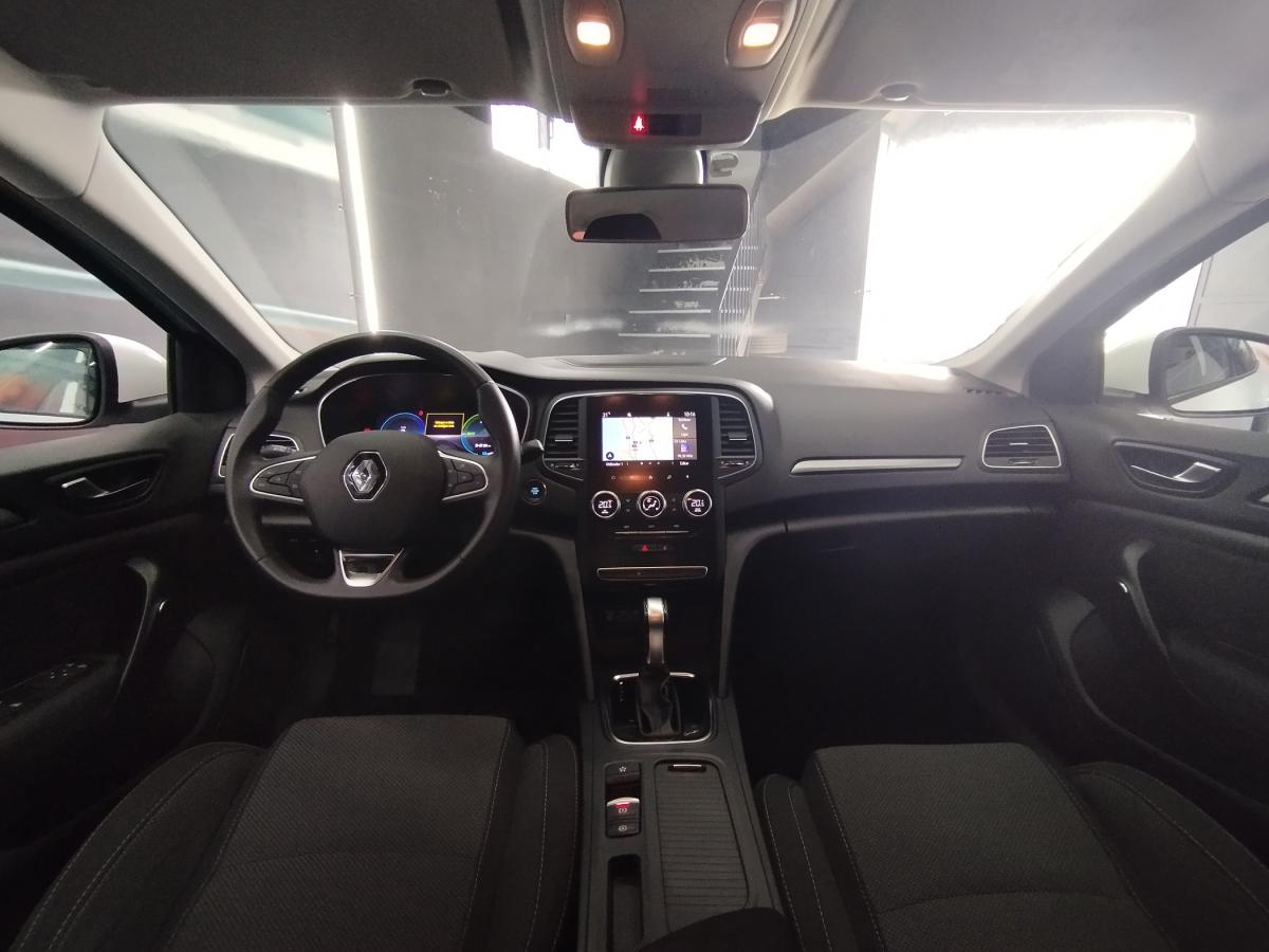 renault-megane-2022-hibrido-a-gasolina-1598cc
