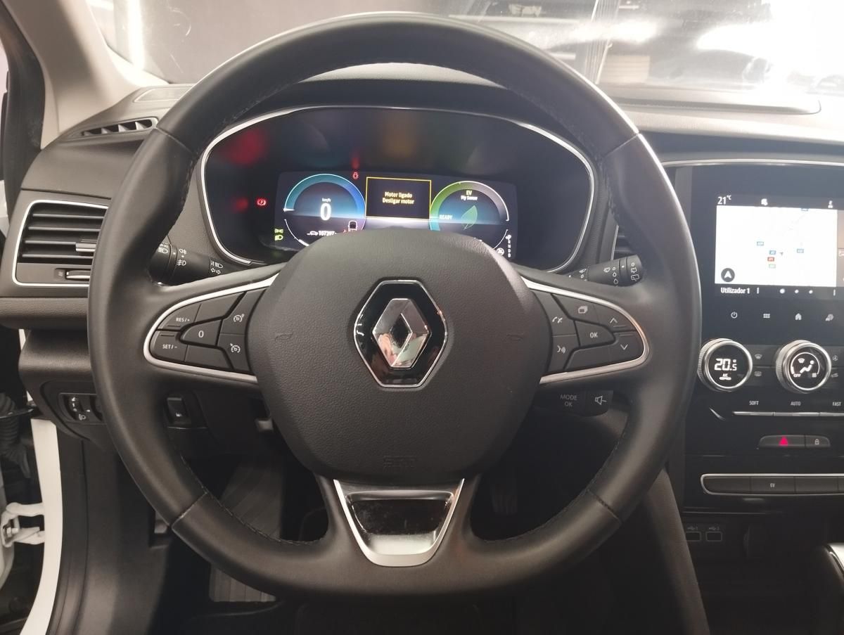 renault-megane-2022-hibrido-a-gasolina-1598cc