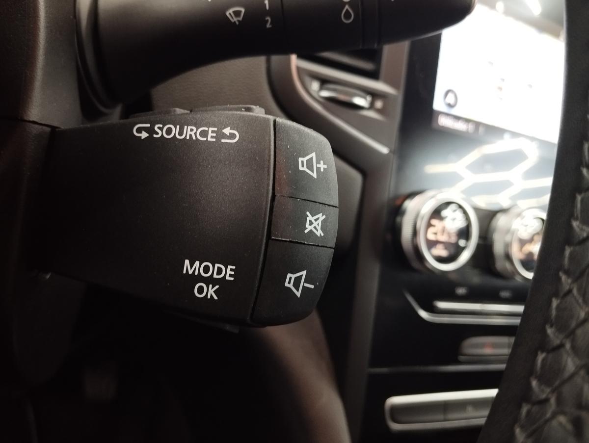 renault-megane-2022-hibrido-a-gasolina-1598cc