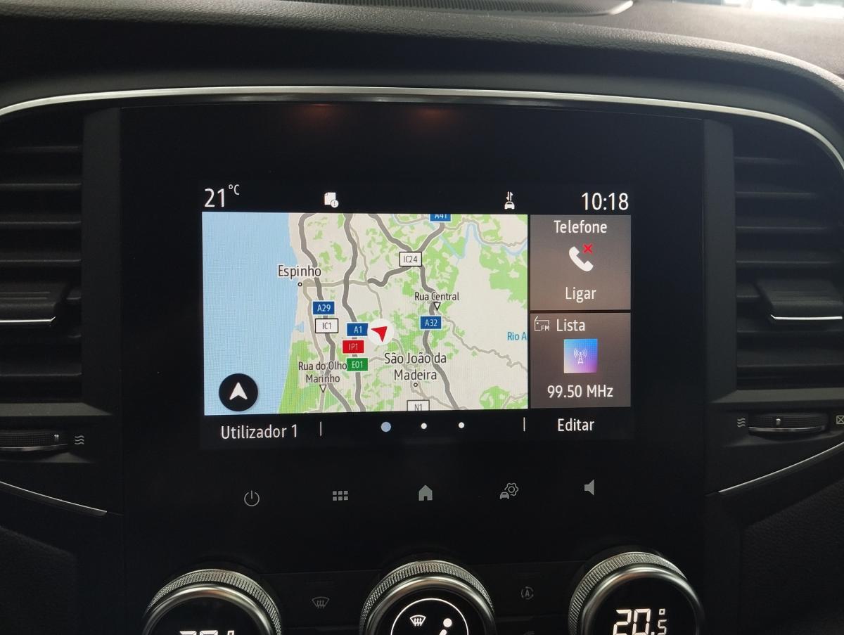renault-megane-2022-hibrido-a-gasolina-1598cc