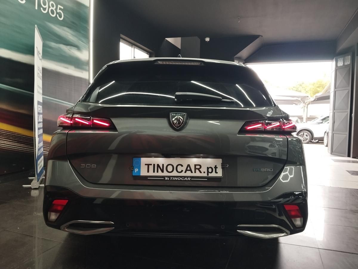 peugeot-308-sw-2022-hibrido-a-gasolina-1598cc