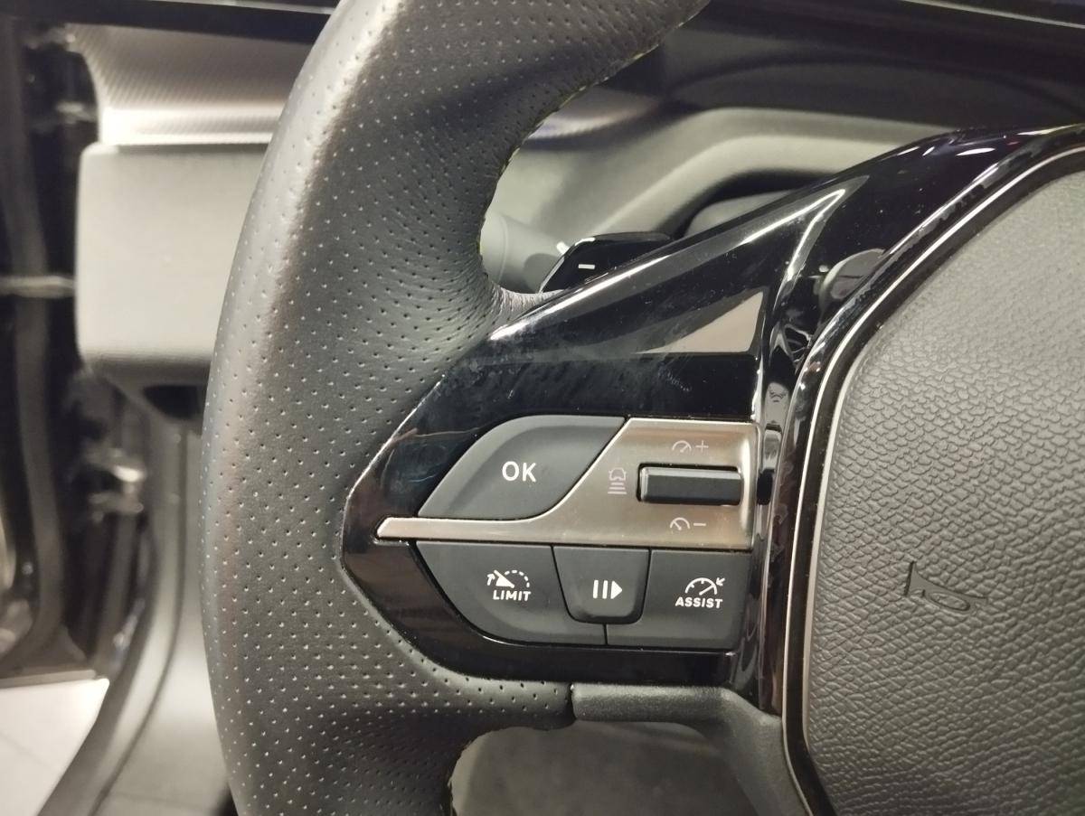 peugeot-308-sw-2022-hibrido-a-gasolina-1598cc