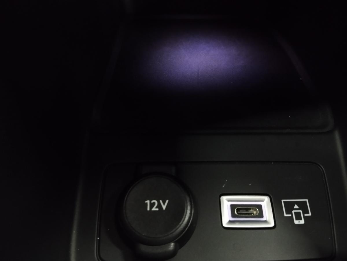 peugeot-308-sw-2022-hibrido-a-gasolina-1598cc
