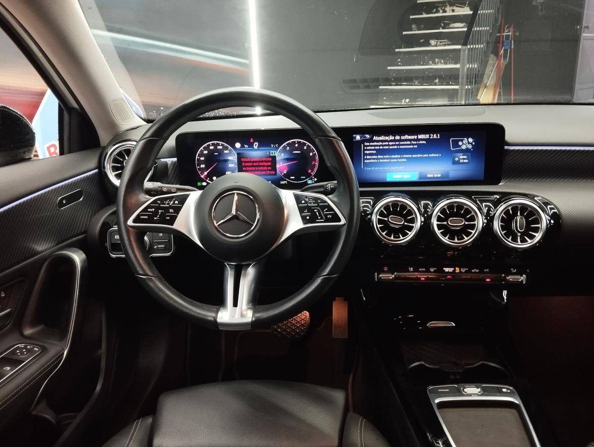 mercedes-benz-classe-a-2023-gasolina-1332cc