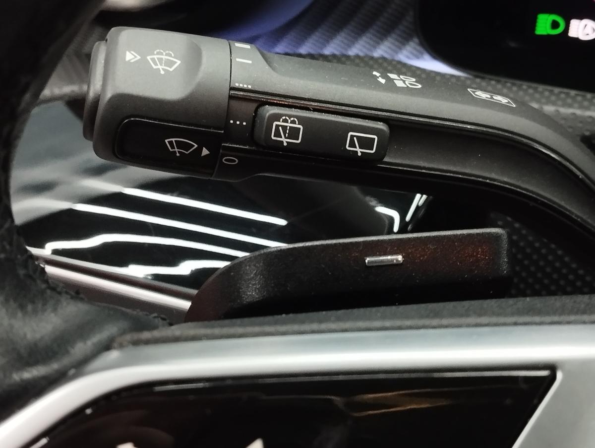mercedes-benz-classe-a-2023-gasolina-1332cc