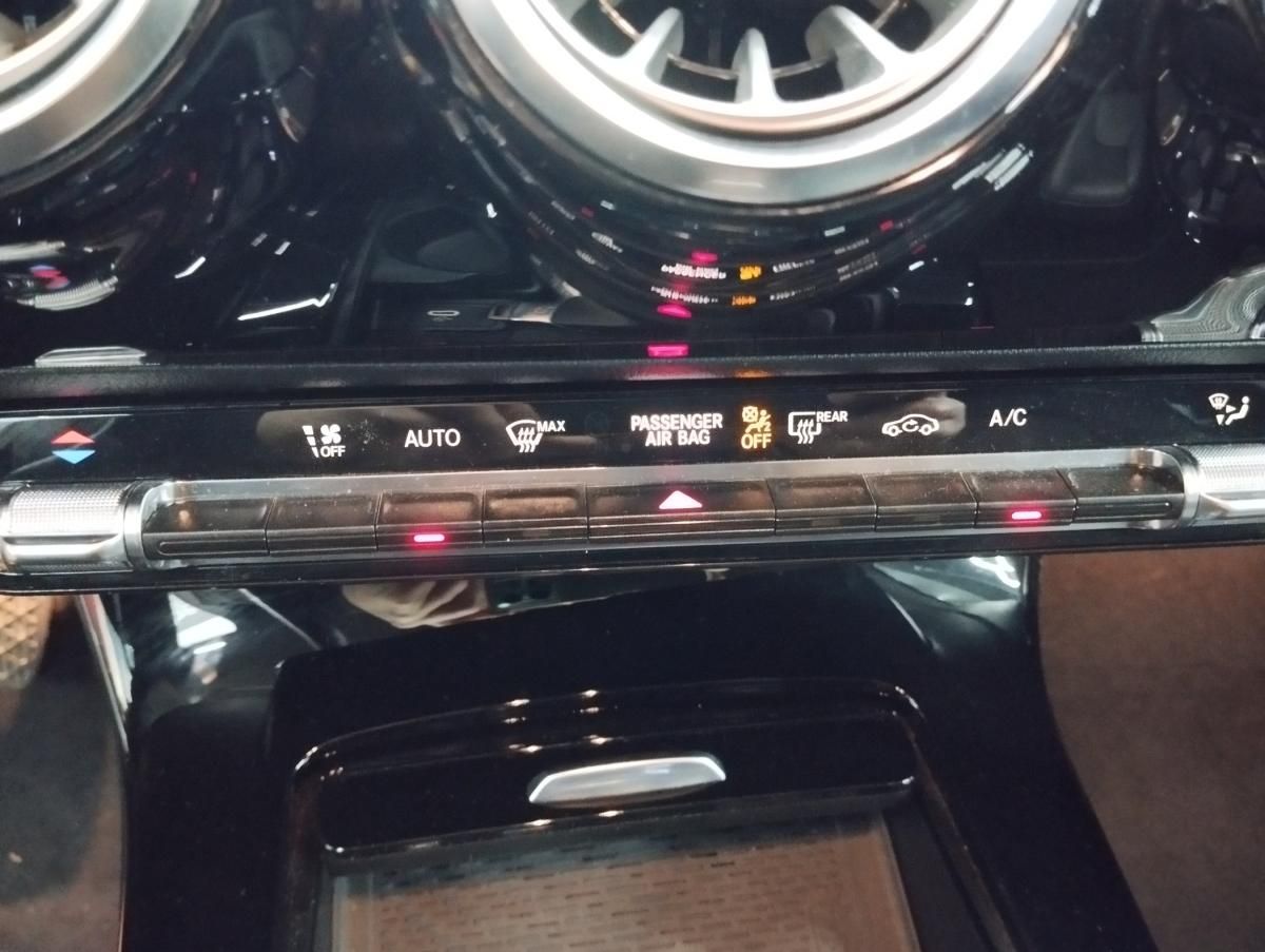 mercedes-benz-classe-a-2023-gasolina-1332cc