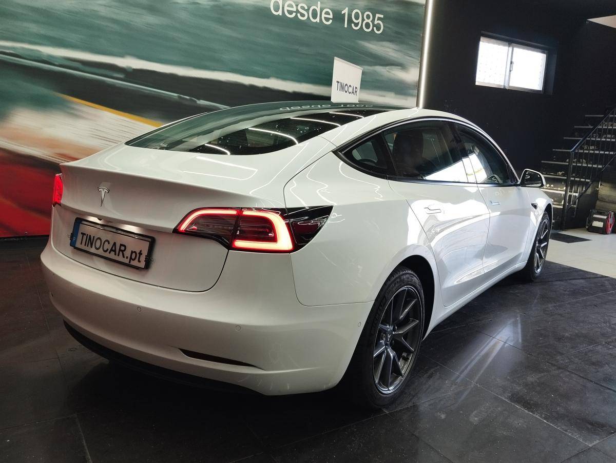 tesla-model-3-2021-eletrico-0cc