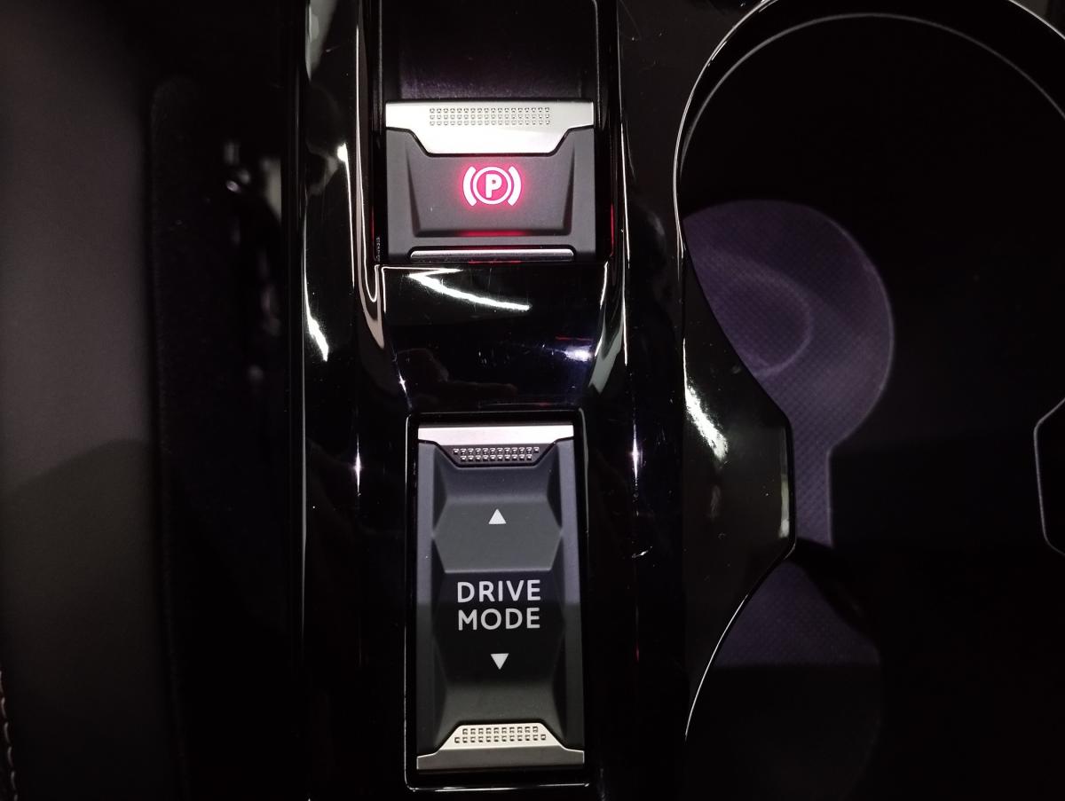 peugeot-2008-2025-gasolina-1199cc