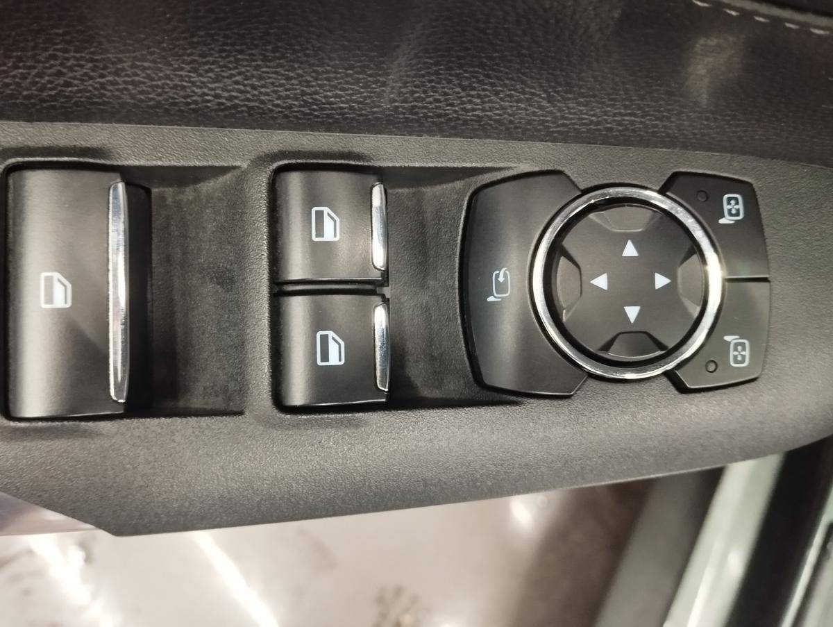 ford-mustang-2016-gasolina-2261cc