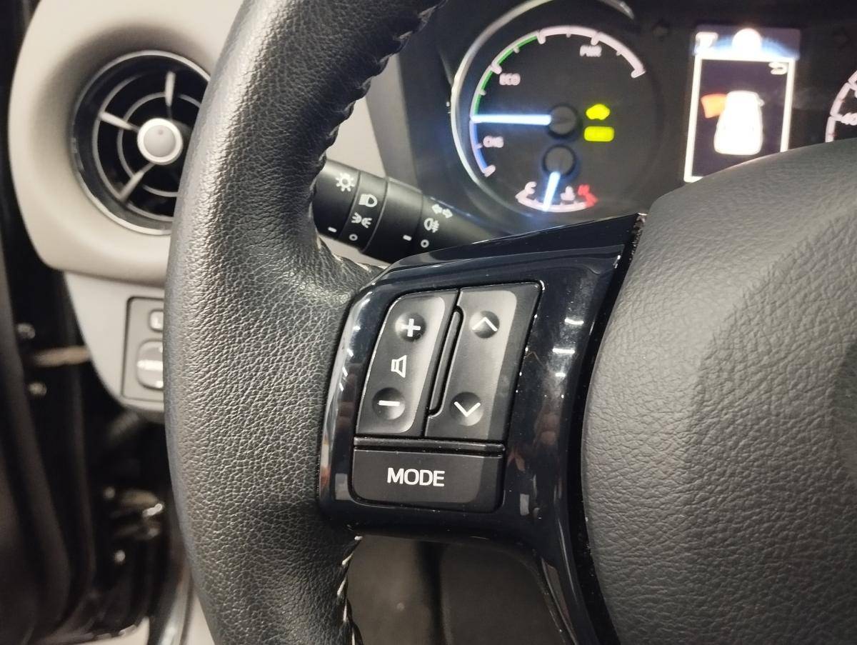 toyota-yaris-2020-hibrido-a-gasolina-1490cc