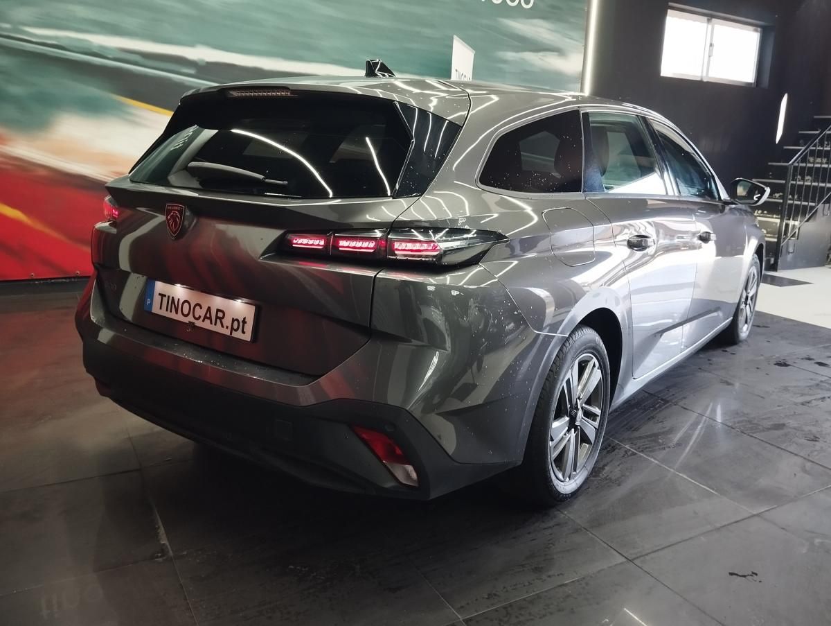 peugeot-308-sw-2023-diesel-1499cc