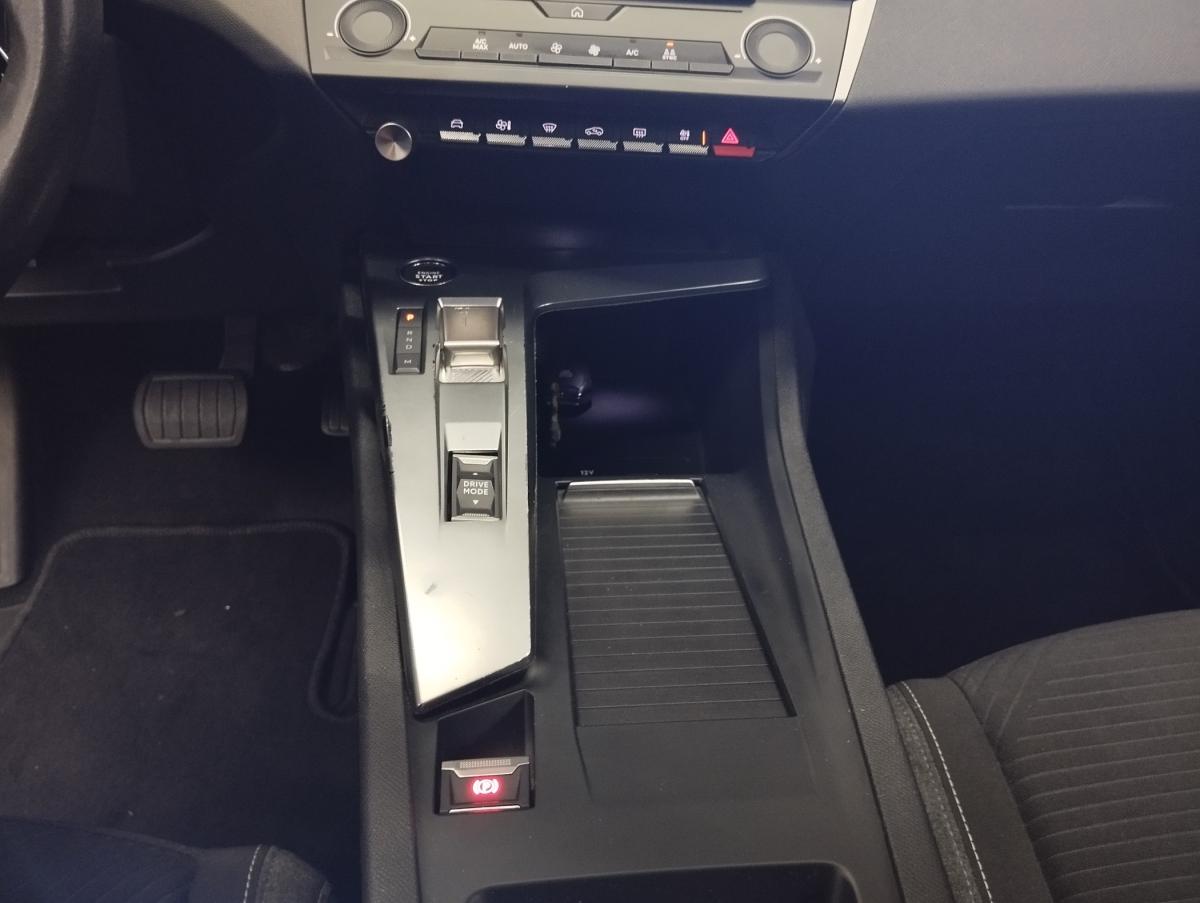 peugeot-308-sw-2023-diesel-1499cc
