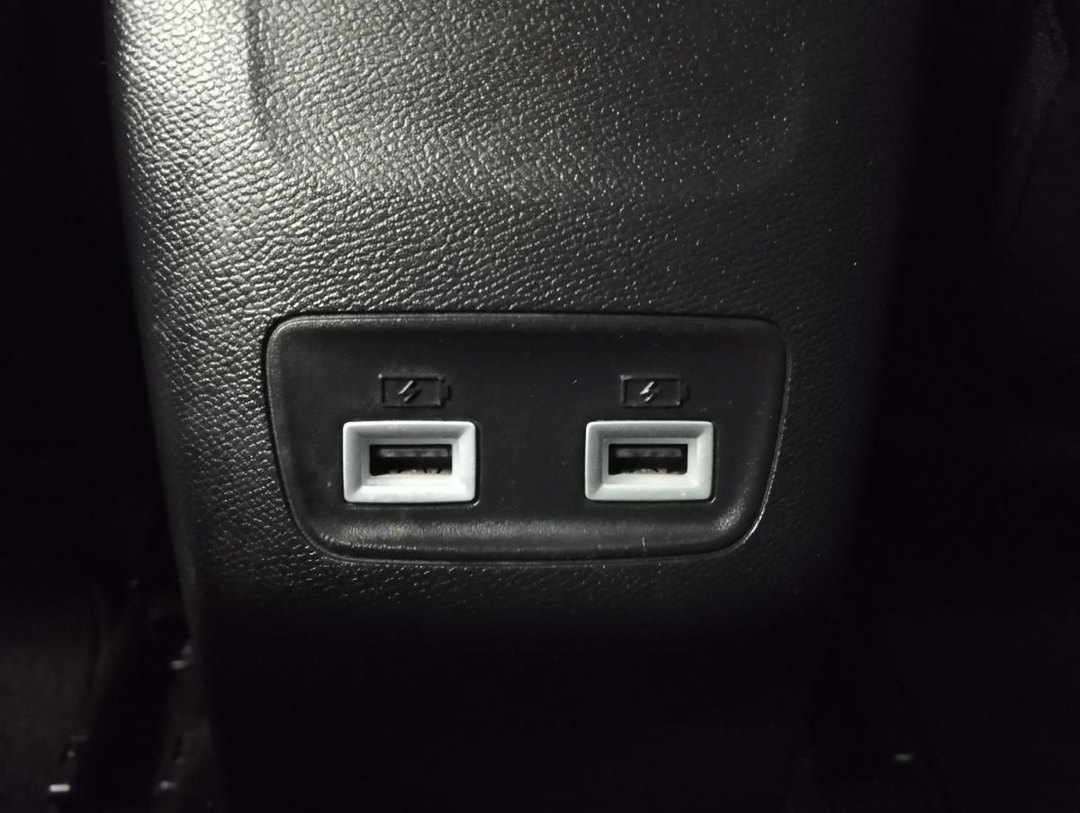 peugeot-2008-2021-gasolina-1199cc