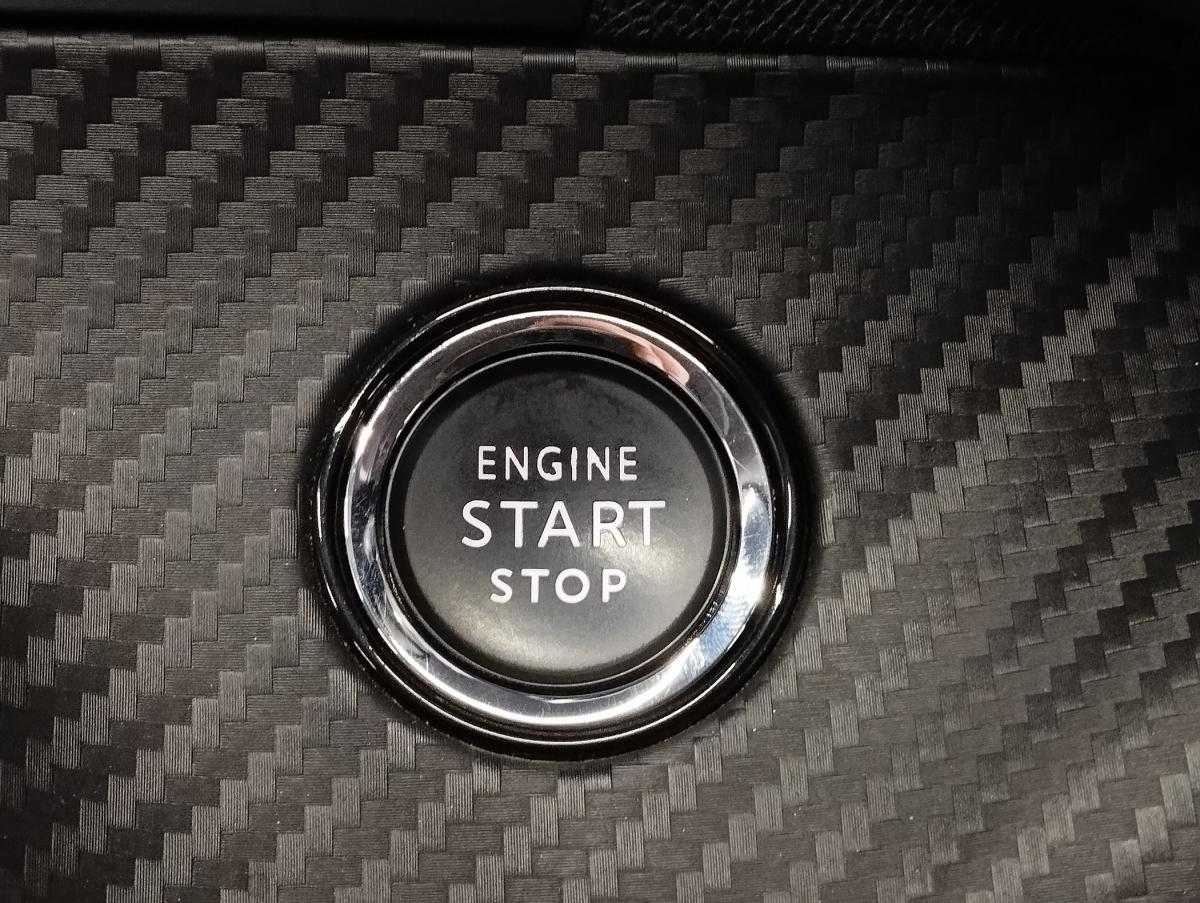 peugeot-2008-2021-gasolina-1199cc