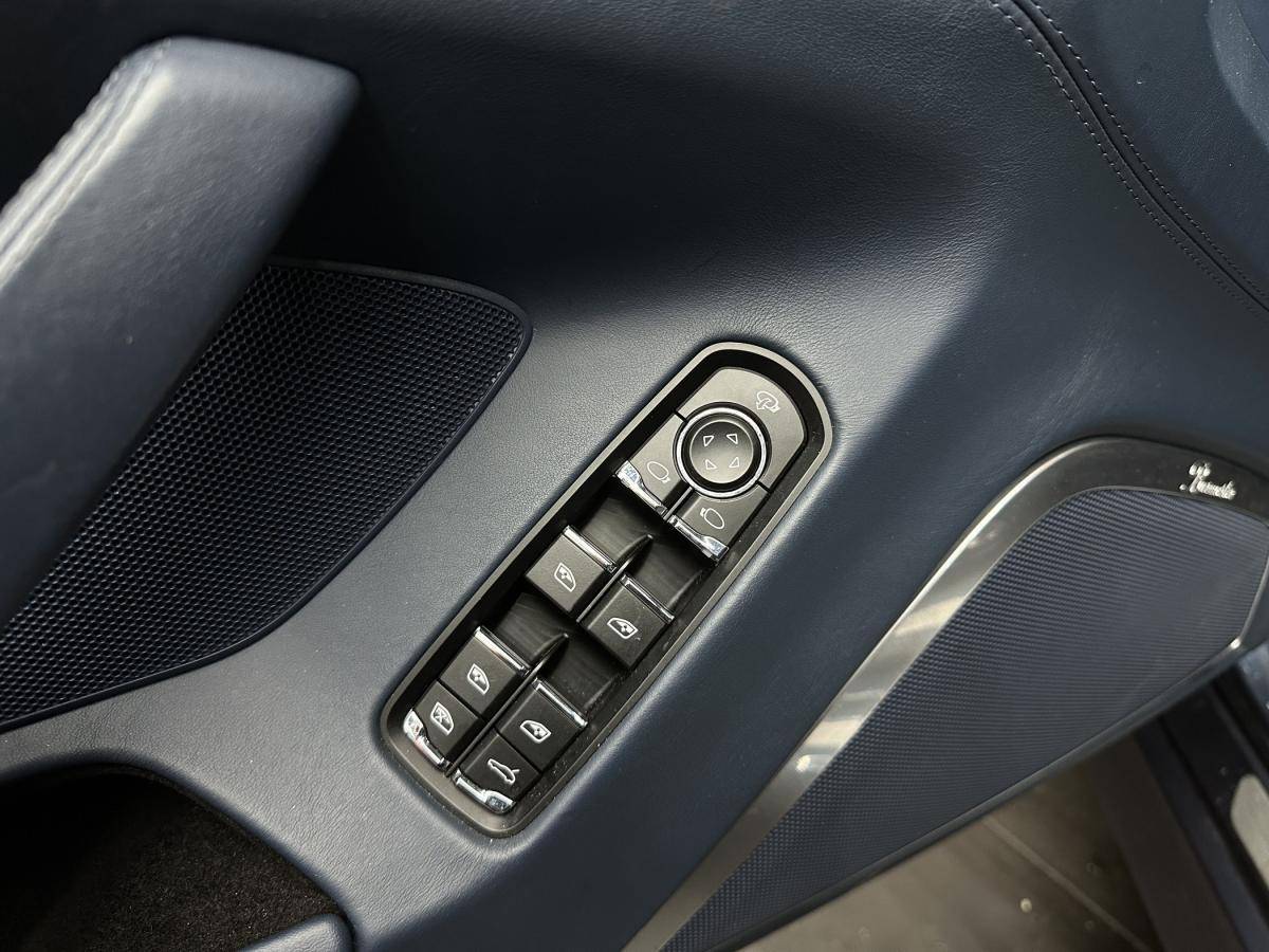 porsche-panamera-2010-gasolina-4800cc