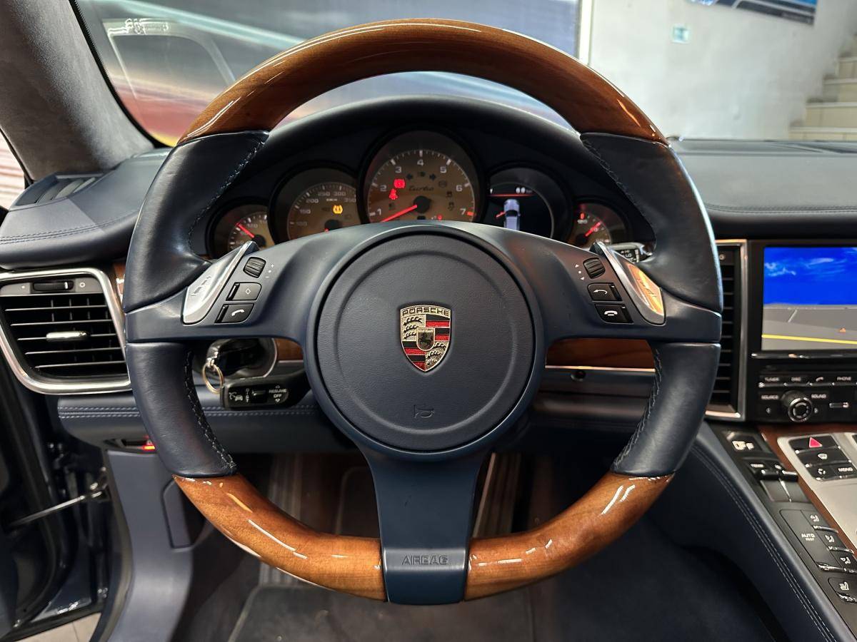porsche-panamera-2010-gasolina-4800cc