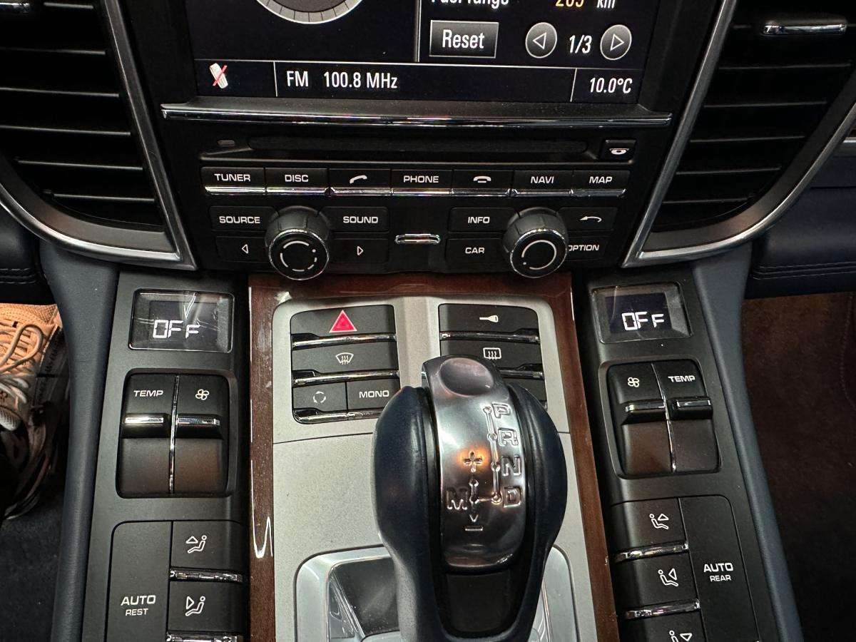 porsche-panamera-2010-gasolina-4800cc