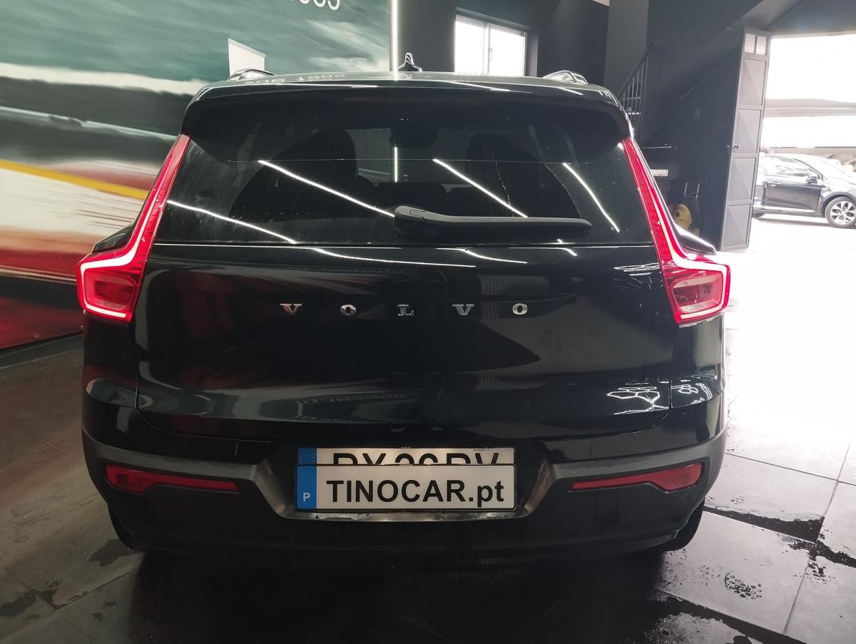 volvo-xc40-2021-hibrido-a-gasolina-1477cc