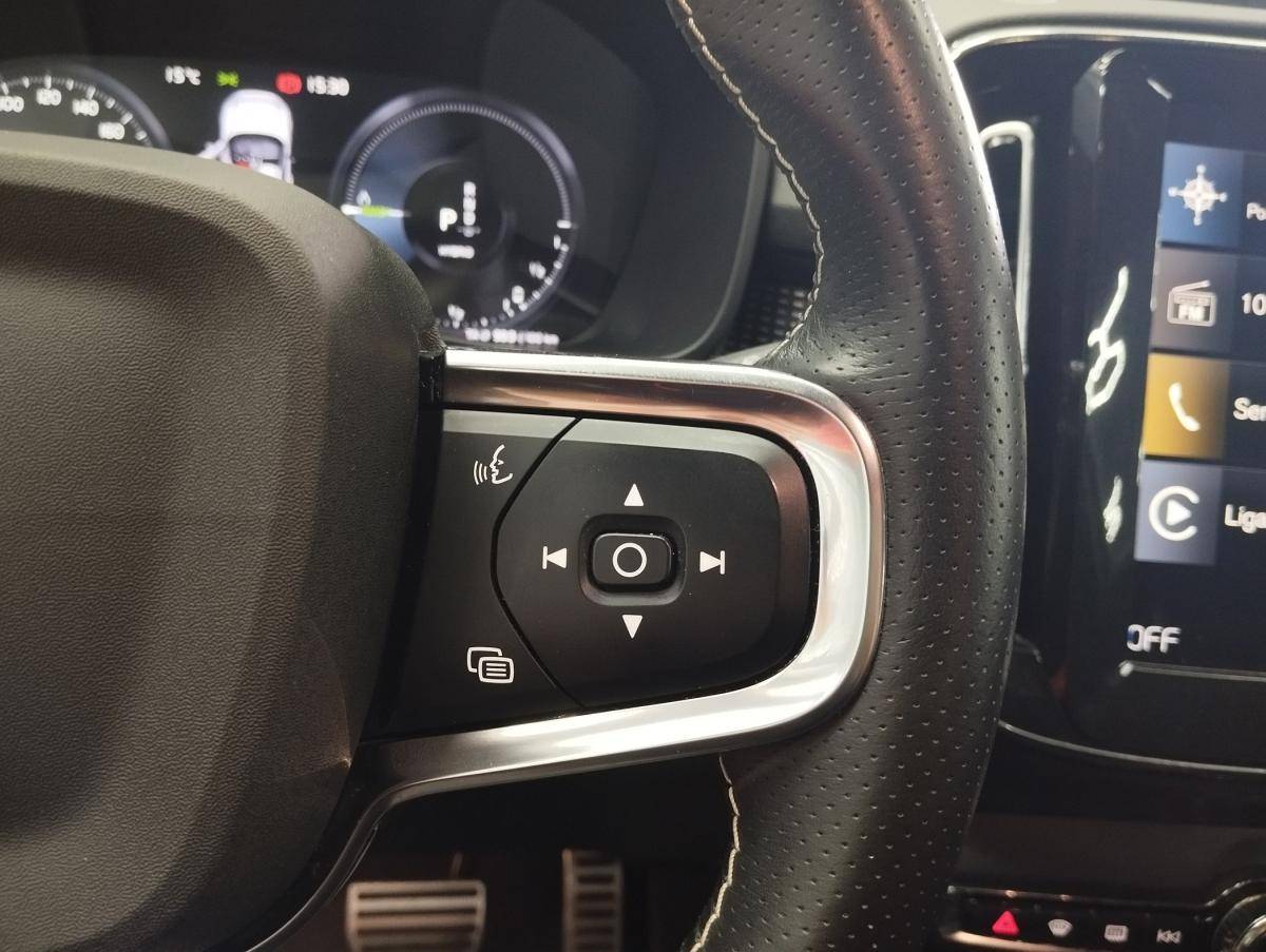 volvo-xc40-2021-hibrido-a-gasolina-1477cc