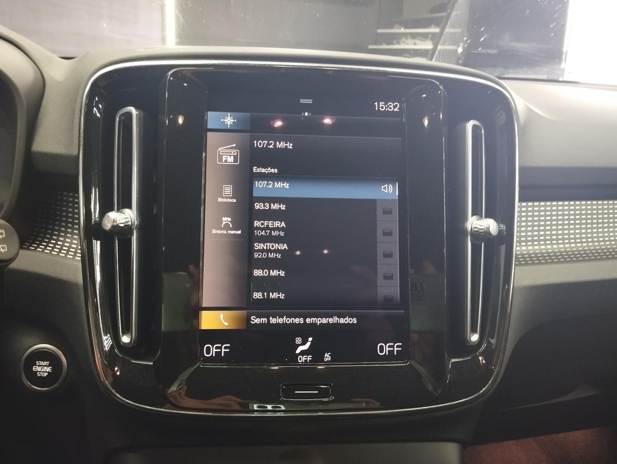 volvo-xc40-2021-hibrido-a-gasolina-1477cc