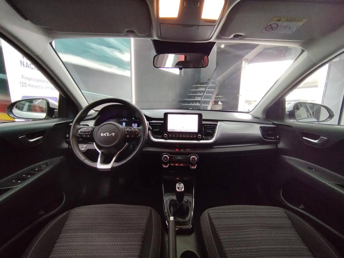 kia-stonic-2025-gasolina-998cc