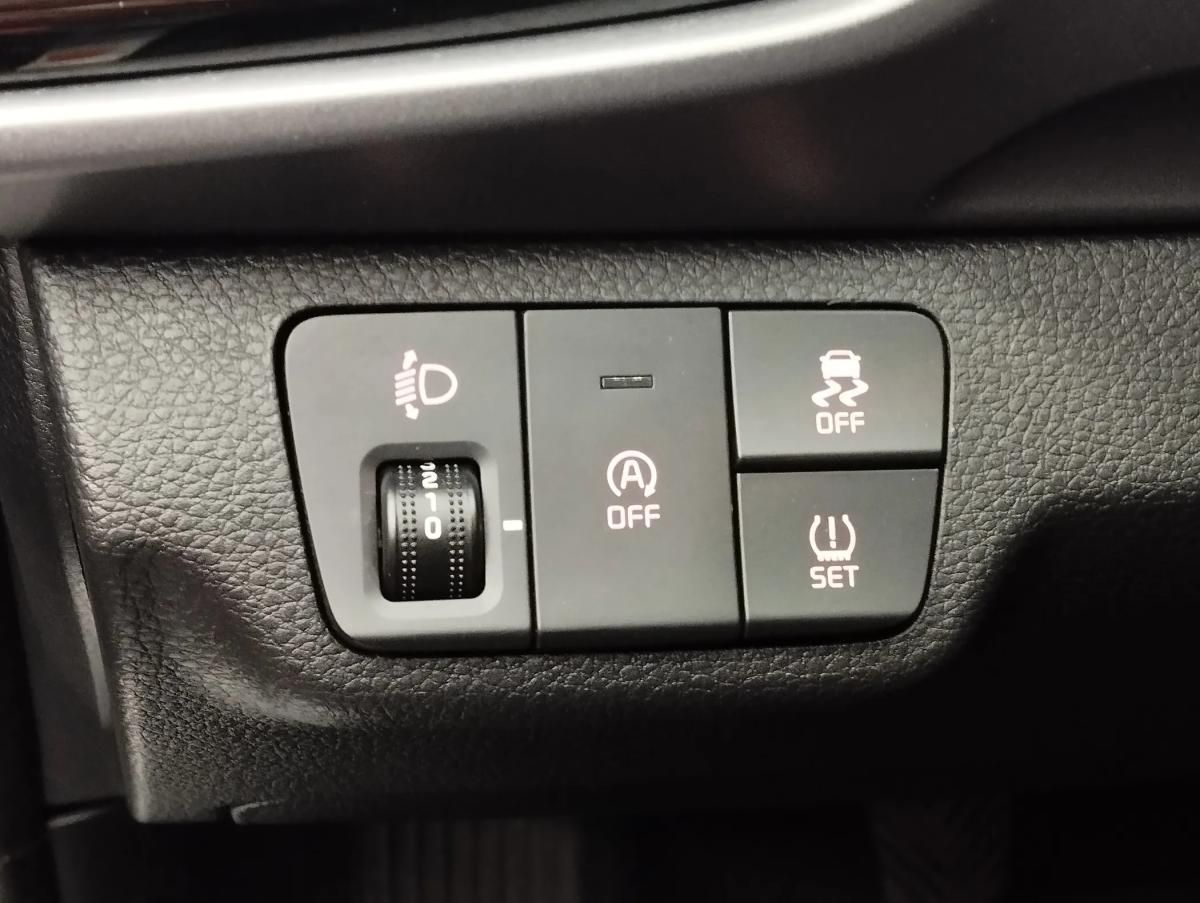 kia-stonic-2025-gasolina-998cc