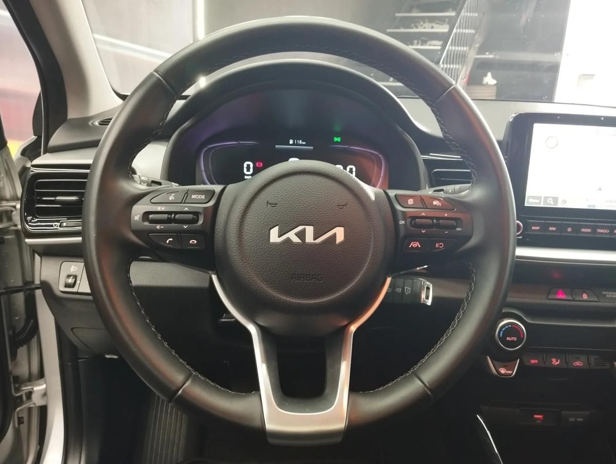 kia-stonic-2025-gasolina-998cc