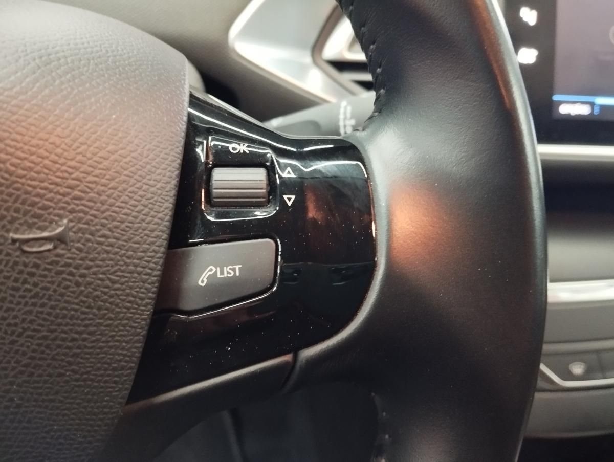 peugeot-308-sw-2021-diesel-1499cc