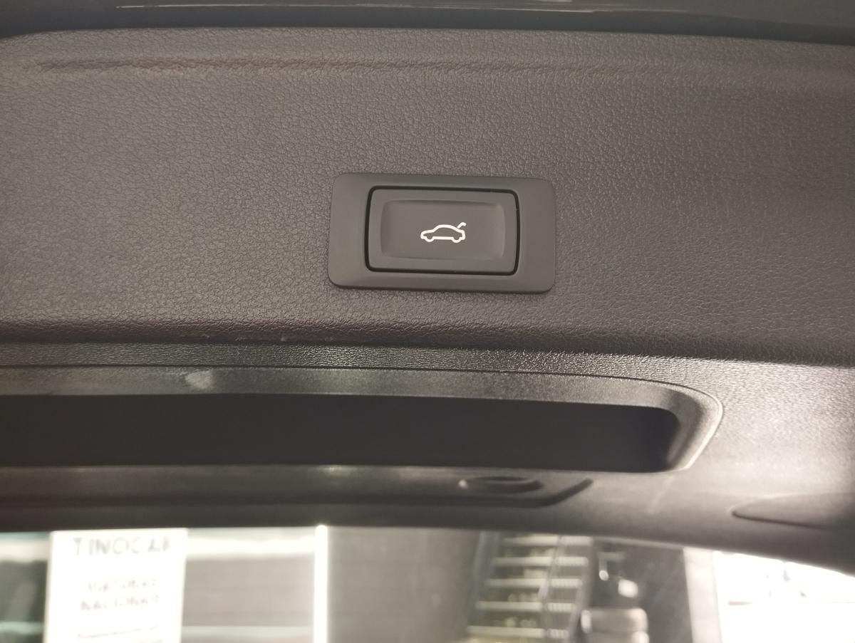 audi-a4-avant-2022-diesel-1968cc